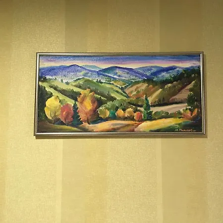 юран * Mizhhirya (Transcarpathia)